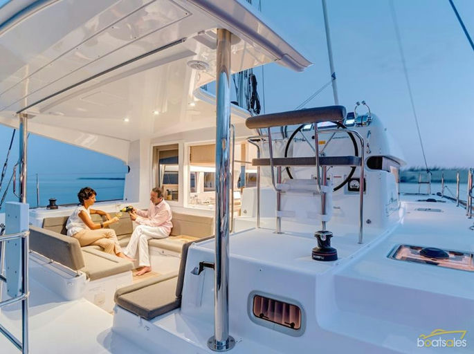 Scarlett Luxury Catamaran - up to 16 guests (daytime) — photo 4 of 7