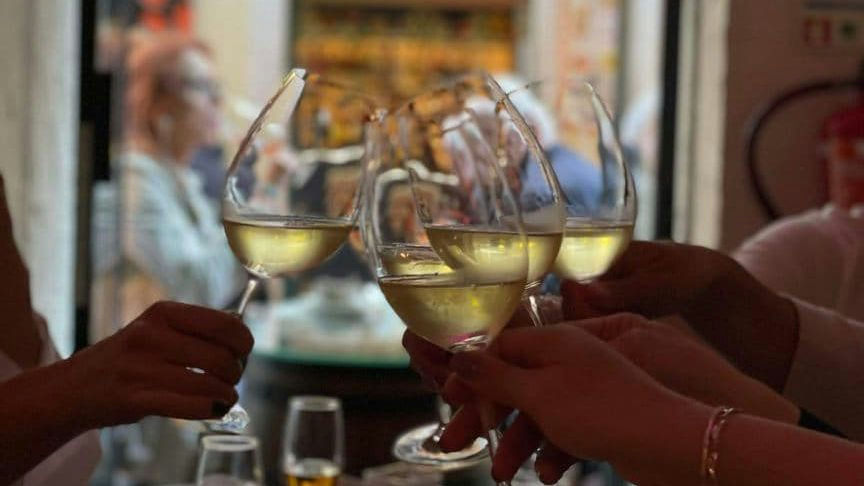 Portuguese Wine Tasting in Lisbon - photo 1
