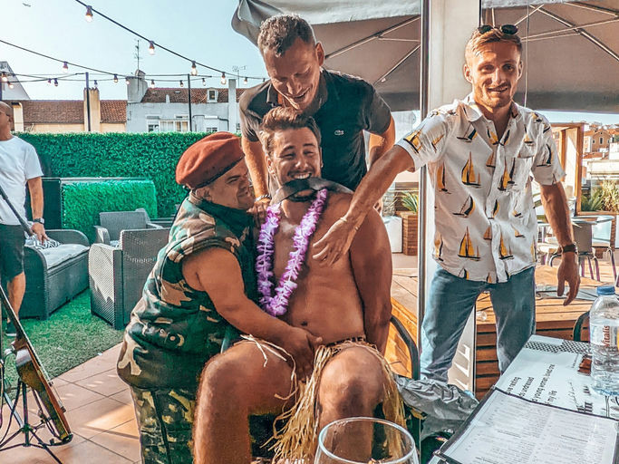 Lisbon Private Rooftop Bar Crawl thumbnail 10