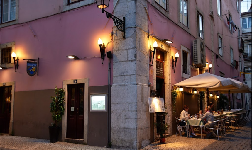 Traditional Portuguese Dinner in Lisbon thumbnail 4