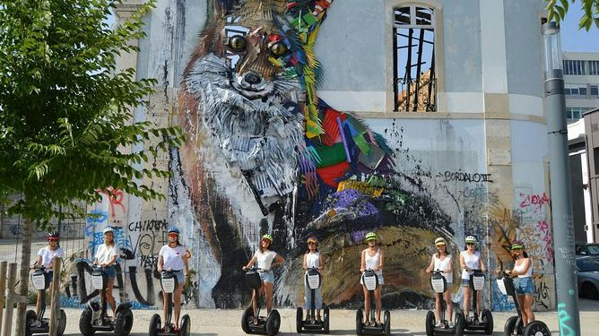 Lisbon Segway Tour thumbnail 3