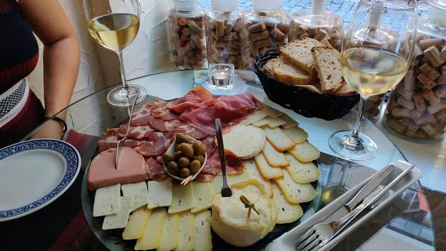 Port Wine Tasting in Lisbon thumbnail 4