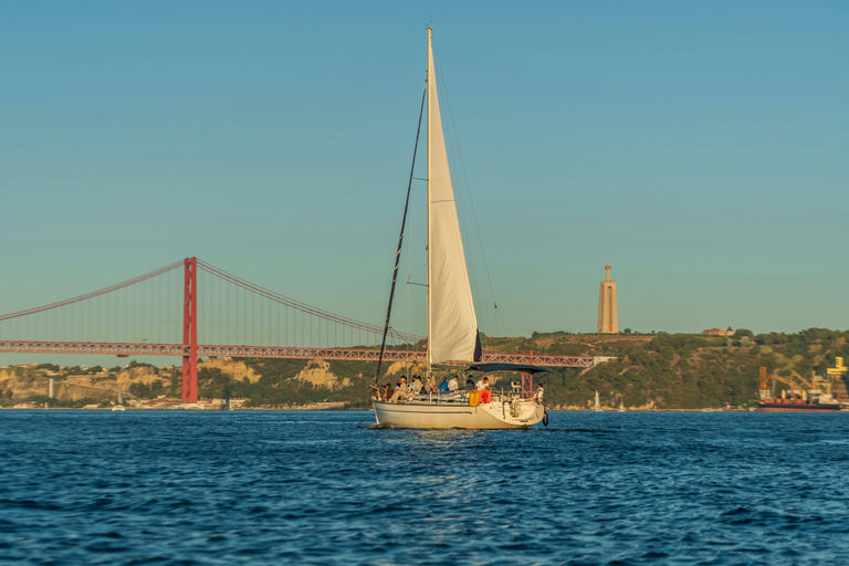 Moonfleet Sailboat - up to 12 guests — photo 4 of 6
