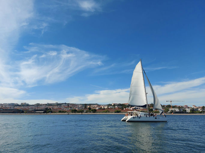 Attraversiamo Luxury Catamaran - up to 18 guests — photo 8 of 9