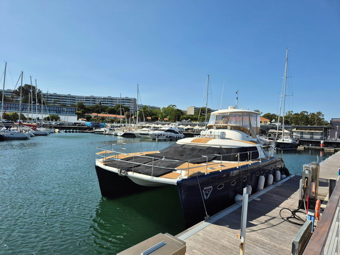 Oblivion Luxury Catamaran - up to 20 guests — photo 6 of 6