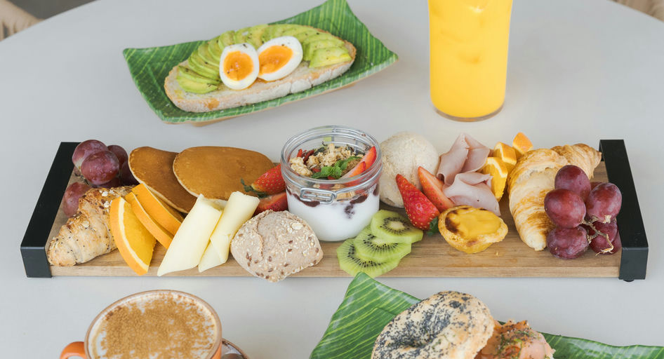 Lisbon Brunch with Rooftop Pool Access thumbnail 2