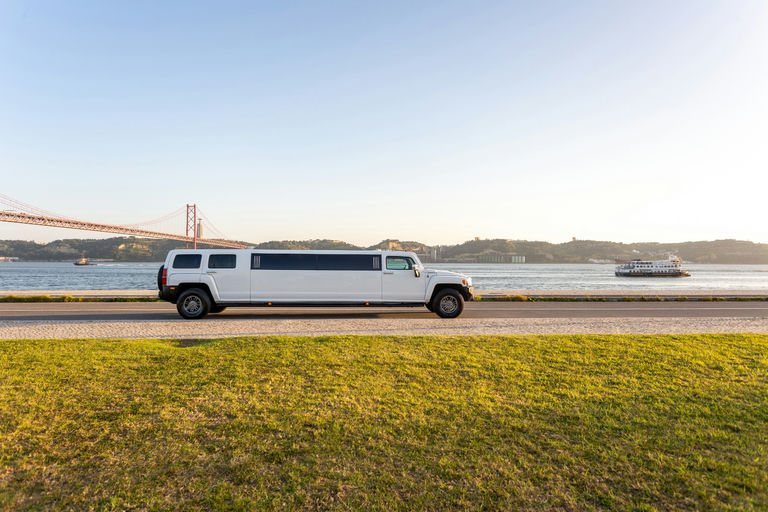 Lisbon Hummer Limousine Hire thumbnail 4
