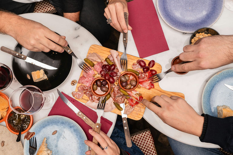 Lisbon Italian Dinner Party with DJ Set thumbnail 2