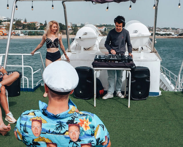 Hire a Private DJ in Lisbon thumbnail 2