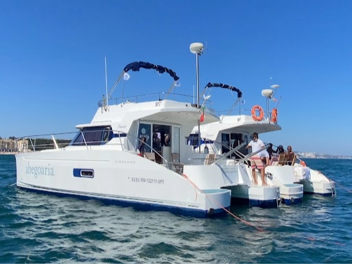 Double Catamaran - up to 28 guests — photo 3 of 5