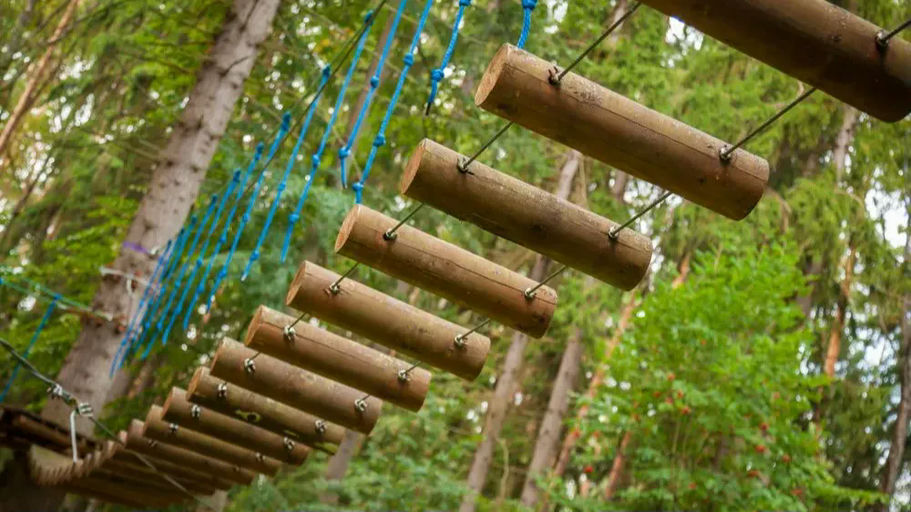 High Ropes Adventure Course in Lisbon thumbnail 2