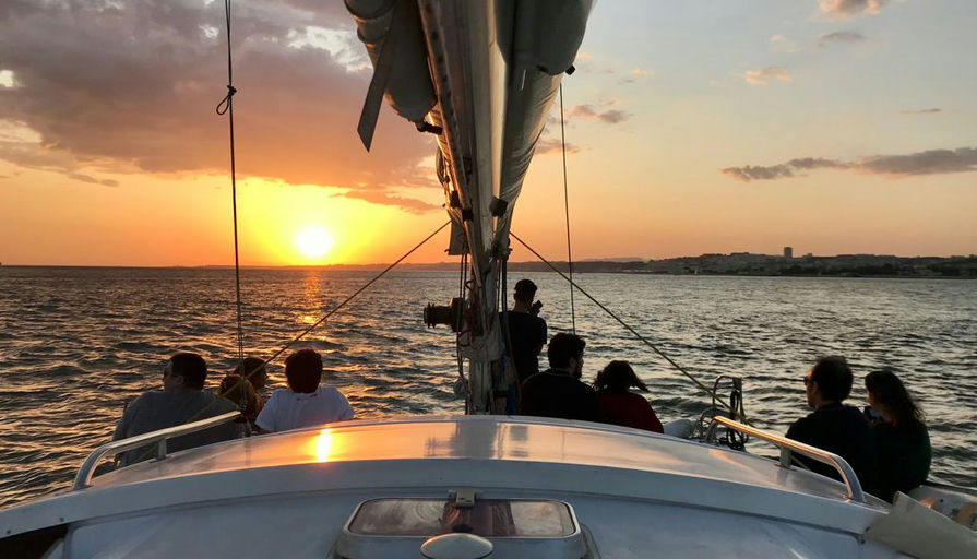 Venus Catamaran - up to 8 guests — photo 4 of 4