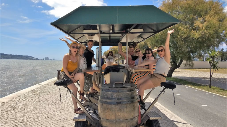 Lisbon Prosecco Bike thumbnail 2