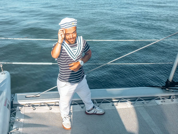 Dwarf Hire Portugal thumbnail 4